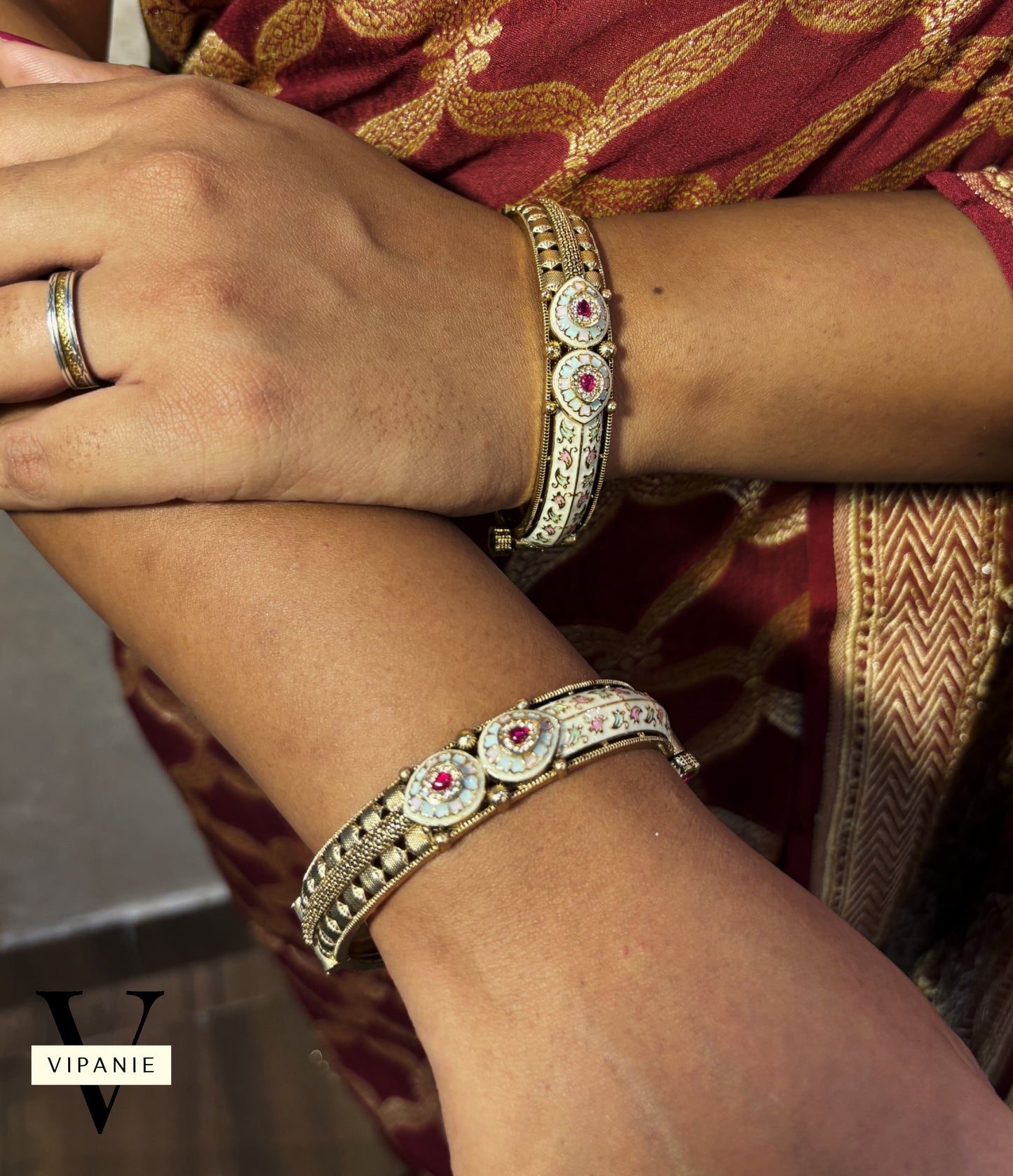 Antique Thilak Enamel Bangles-V1042